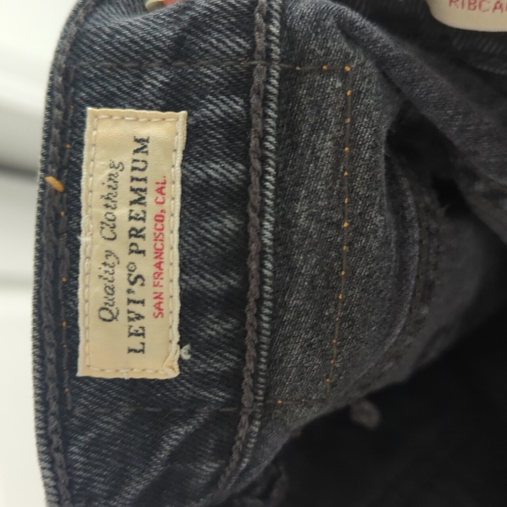 Levi's Premium Ribcage Bell - Picture 8 of 9